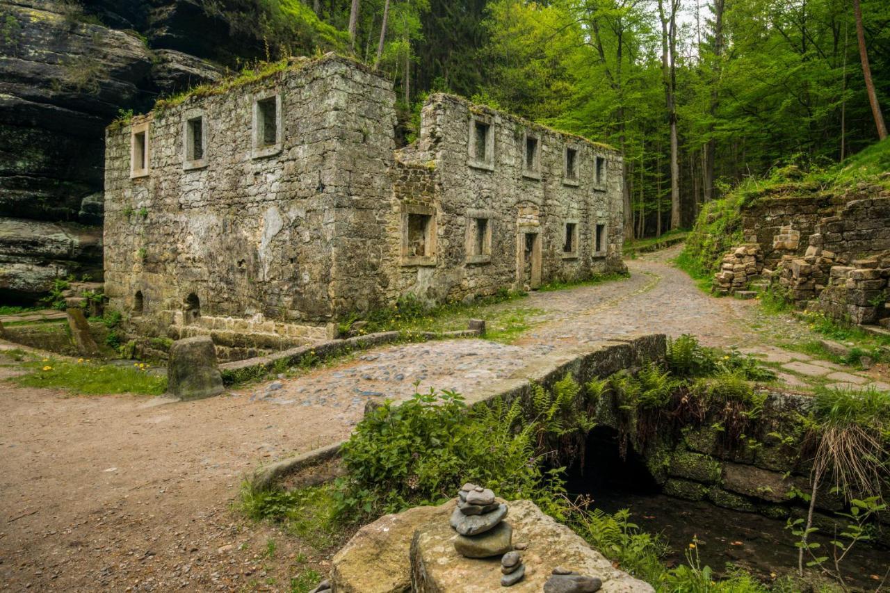 Penzion U Vyhlidky Chřibská エクステリア 写真